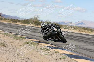 media/Nov-16-2025-Race Pace (Sun) [[8c5fa54630]]/Verified Riders/4-Turn 3 Inside (1050am)/